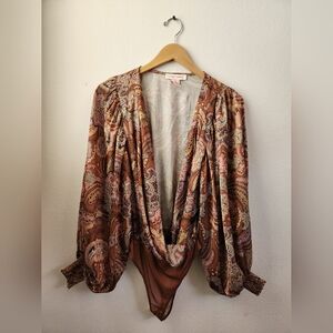 Flying Tomato Women's Surplice Bodysuit Paisley Vintage Inspired Brown Small NWT